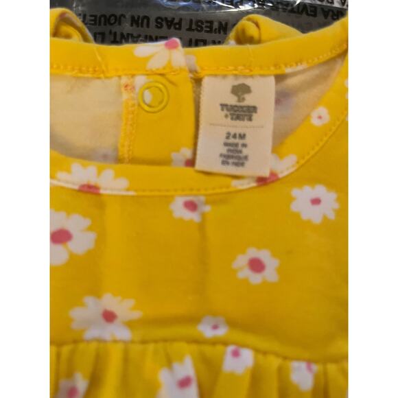 NWT Tucker + Tate Yellow Freesia Daisy Toss Double Ruffle Romper Baby Size 24M - Picture 4 of 4